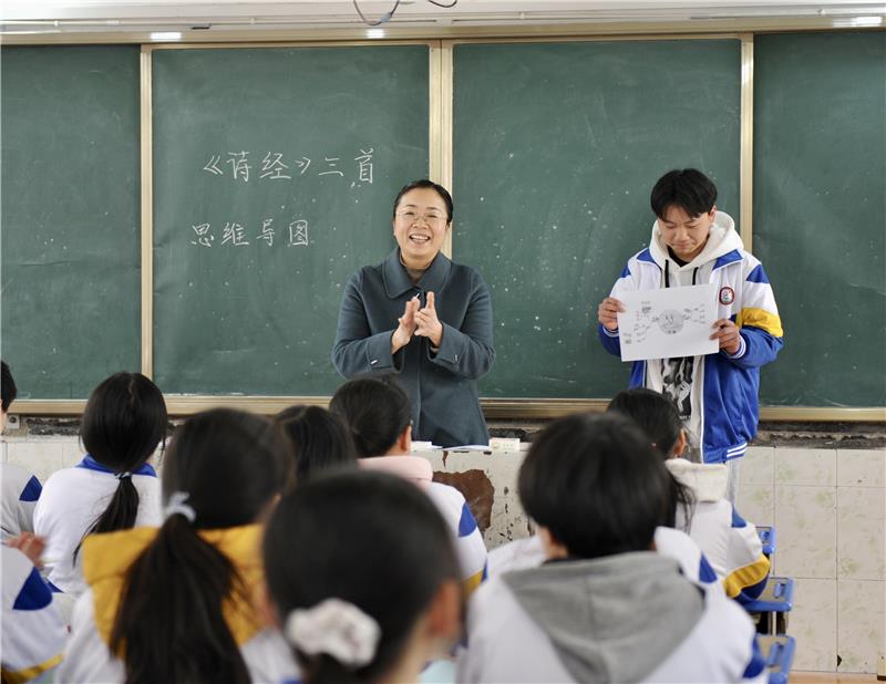 thumb_89b8f47c-637c-4203-b5c0-eaaded3f9b33.jpg